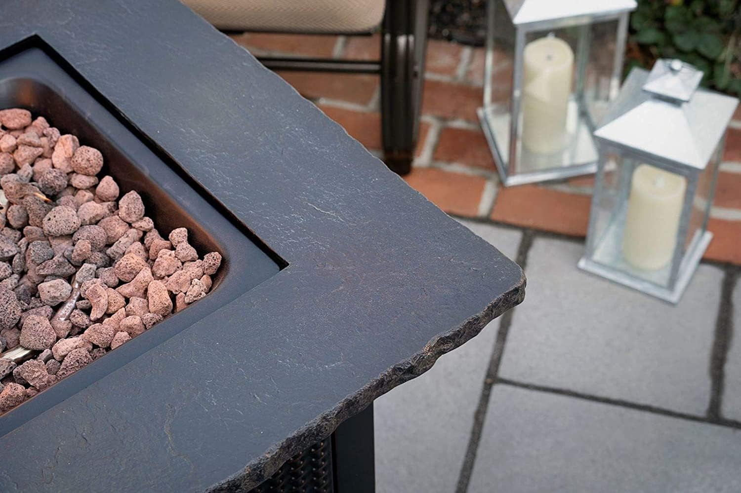 30" Outdoor Propane Gas Rock Top Fire Pit (Lava Rocks)