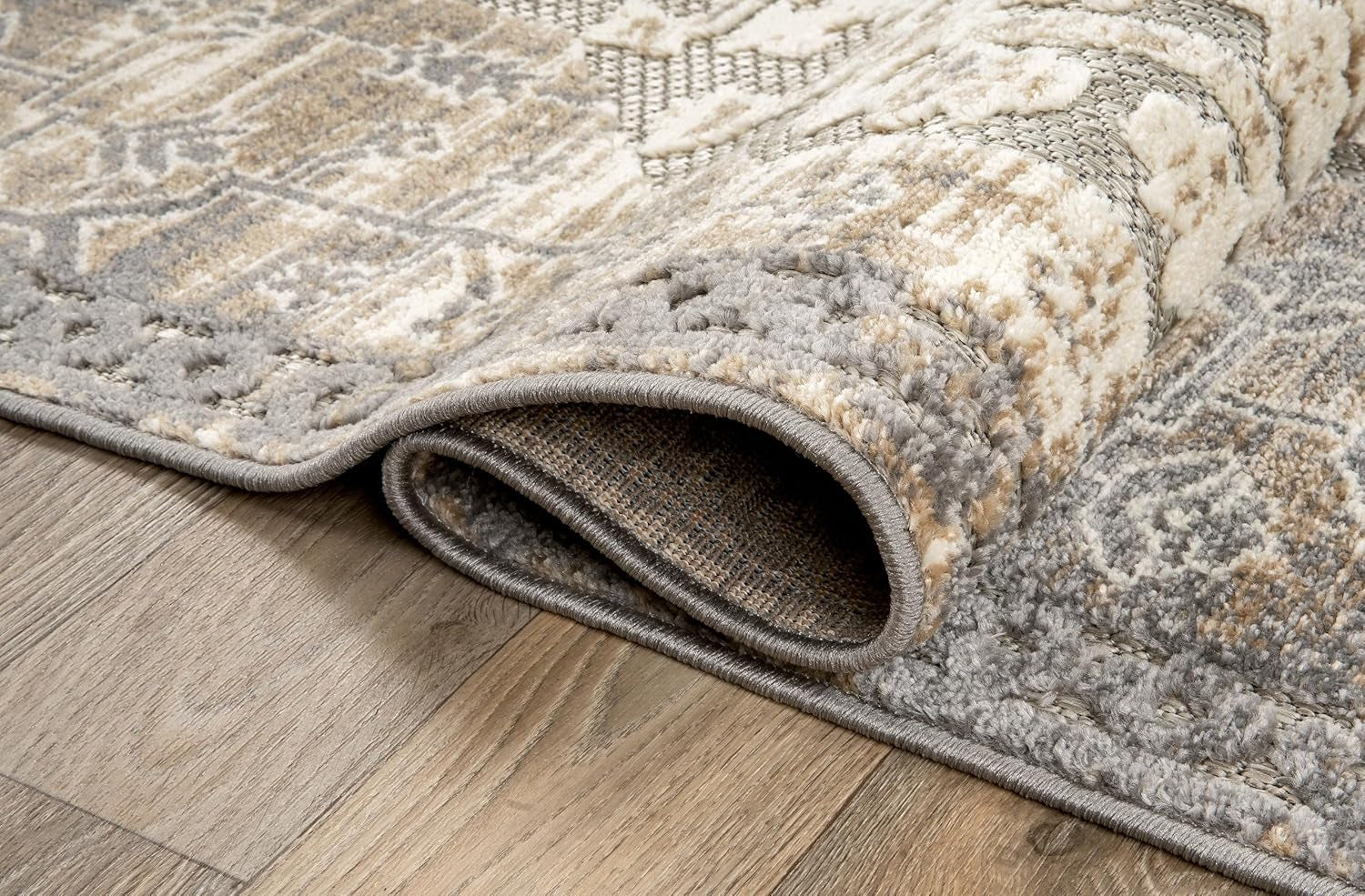 Distressed Traditional Indoor/Outdoor Area Rug 5' X 7' Beige